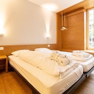 Kamer met een Queen Size Bed